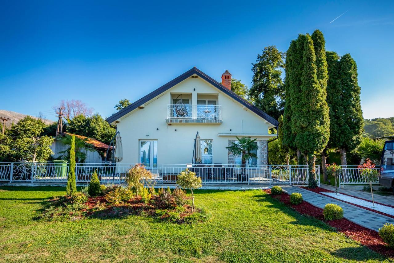 Risteski Apartments - St. Naum Ljubanista Luaran gambar
